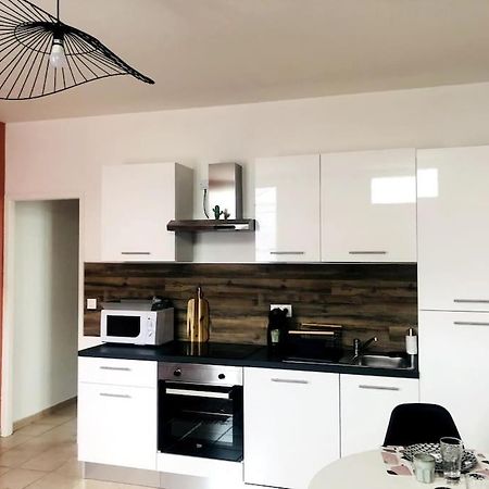 Joli T2 En Centre-Ville De Rochefort Экстерьер фото